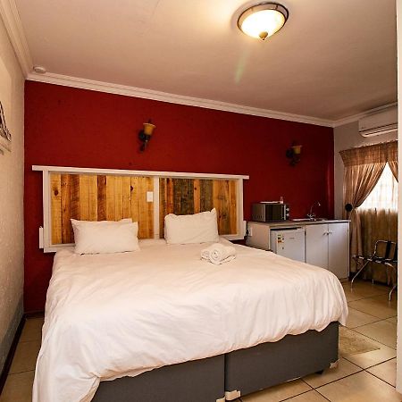 The Doors Inn Mokopane Eksteriør bilde